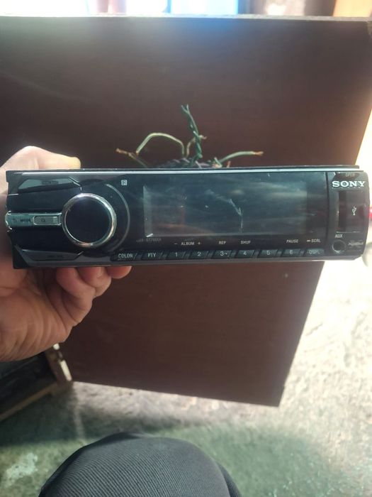 Продам автомагнитолу SONY оригинал