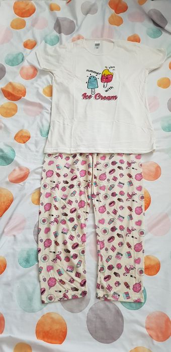 Pijamale dama modele noi Oferta 3 pijamale la 85 lei
