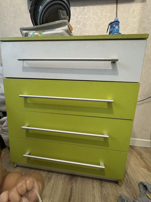 Шкаф  продам        Качествооооо хороший