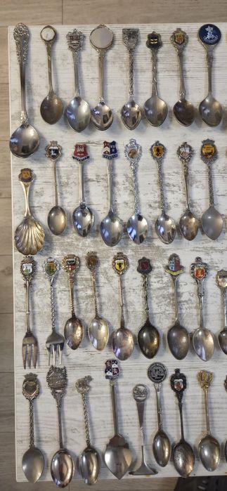 Vand lingurite de colectie deosebite din toata lumea.Vezi 8 poze