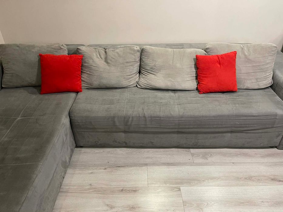 Разтегателен диван