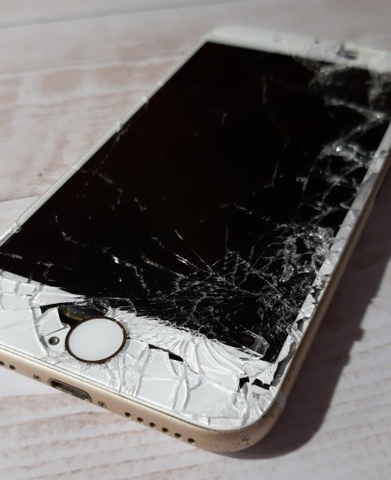 Замена дисплей iPhone