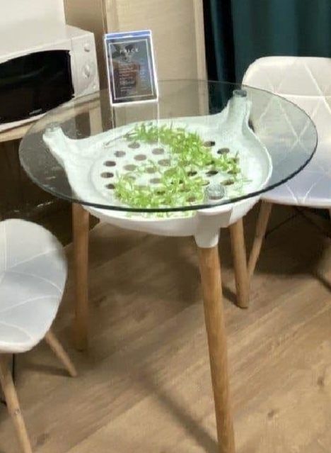 Продам стол в хорошем состоянии