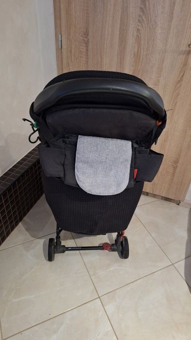 Детска количка Maclaren Atom - Супер лека и удобна за път!