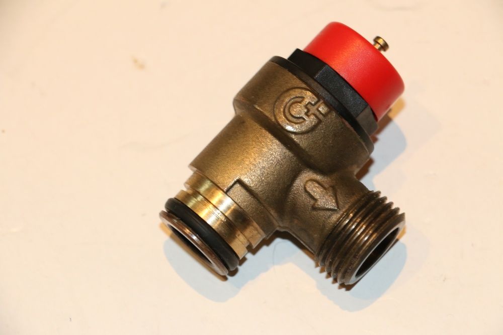 Supapa de siguranta 3 bari Viessmann Vitopend 100 model WH1B