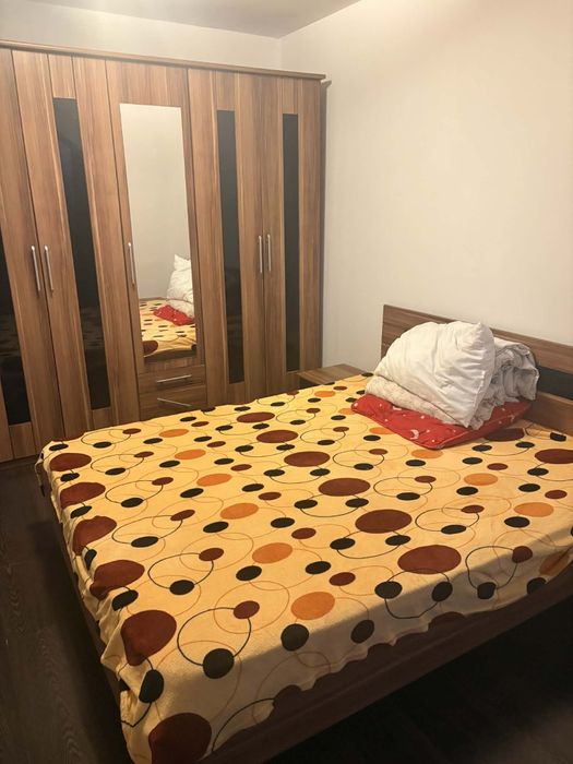 Vand Aparrament 2 camere decomandat