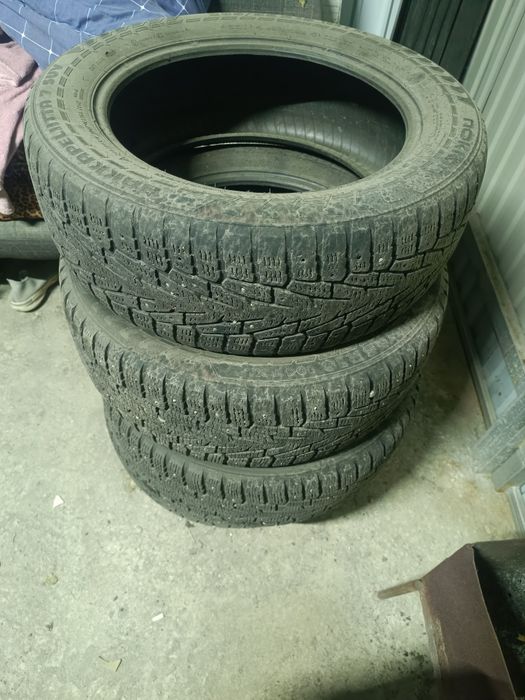 В Продаже покрышки