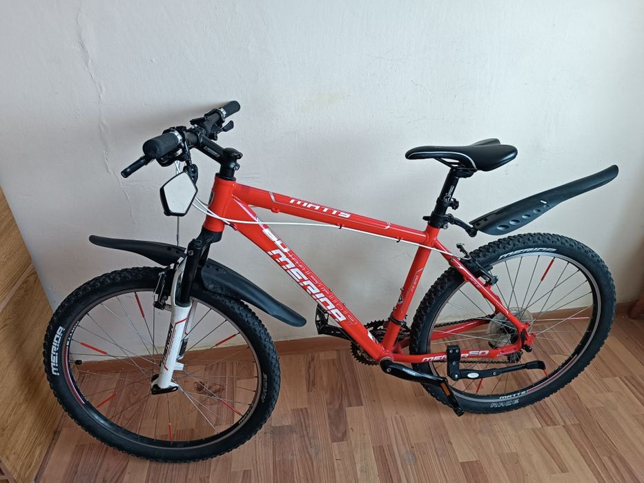 Vând sau schimb bicicletă