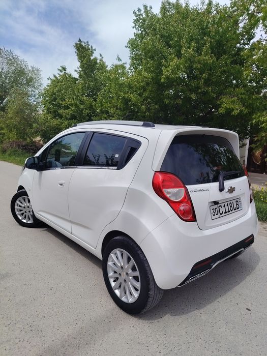 spark sotiladi srochno