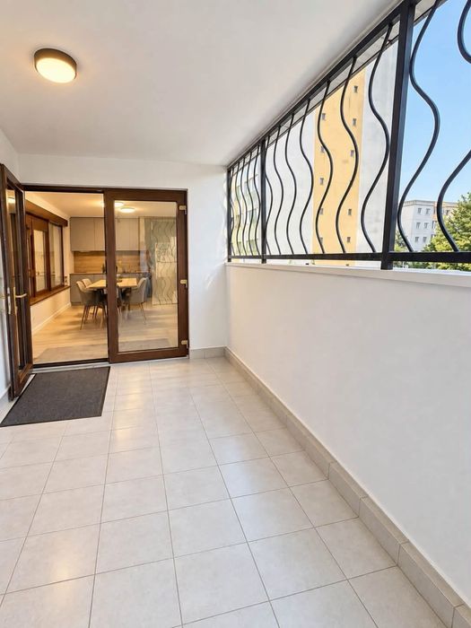 Vand apartament 2 camere