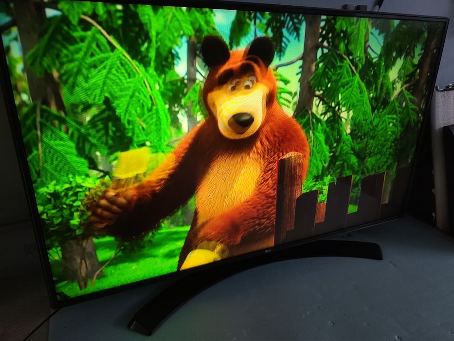 Срочно продам 123 см телевизор lg оригинал