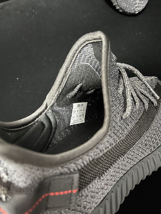 Продам кроссовки Yeezy Boost 350