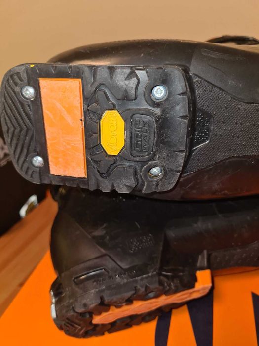 Ски обувки Tecnica Cochise 130 light dyn MW