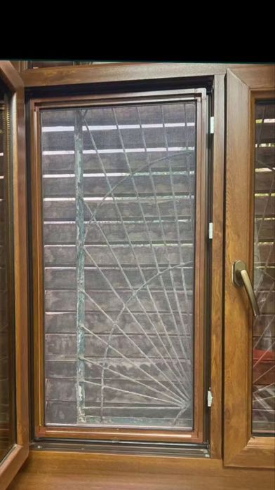 Maskitni_setka eshik va oynalar ga maskitni_setka qoʻyib beramiz