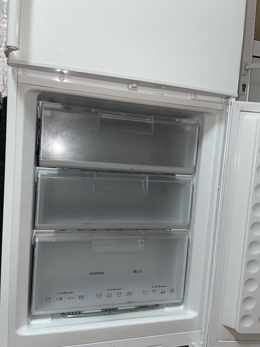 Хладилник фризер Siemens