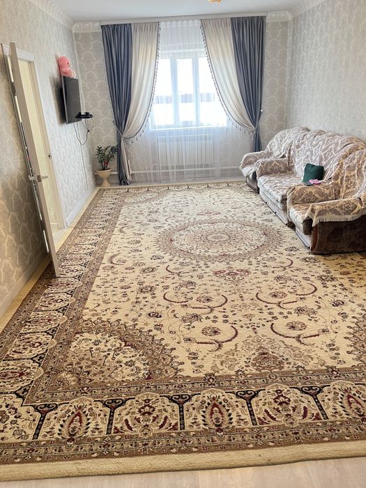 Кілем 6*4 таза ұқыпты ұсталған