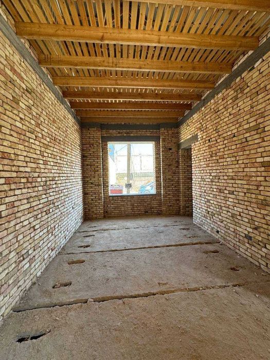 Шинам Ховли сотилади