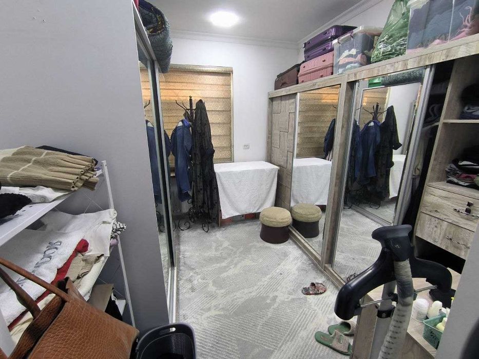 Sotiladi hovli 4 sotix Alieva, Xusnobod, Kadisheva, Olmos metro bekati