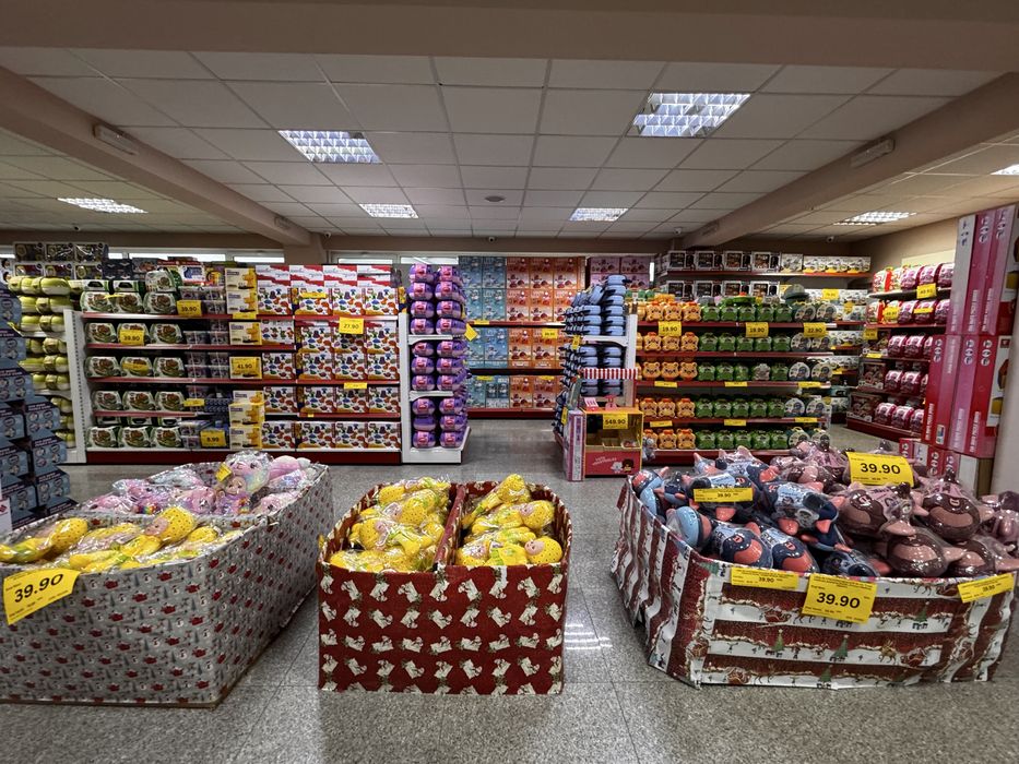 Spatiu comercial premium, 200–700 mp, parcare inclusa, ideal clinica, bancă sau showroom | vad comercial | Slatina