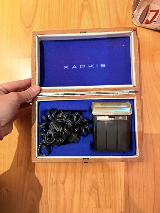 Рето лот от играчки и предмети