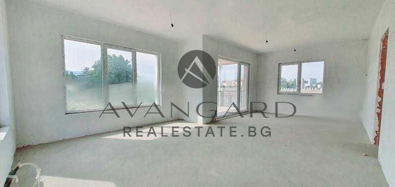 Продава се Къща в Пловдив, Коматево - 222 кв.м за 816 €/кв.м - Снимка #2