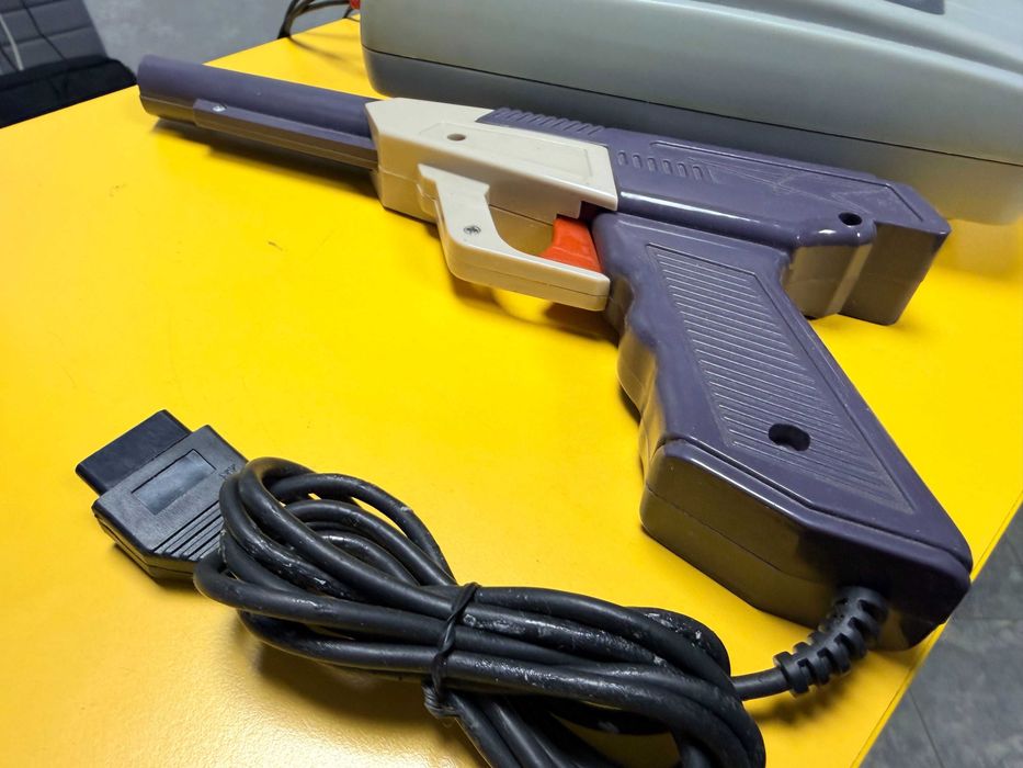 Ретро конзола Osaka family computer system