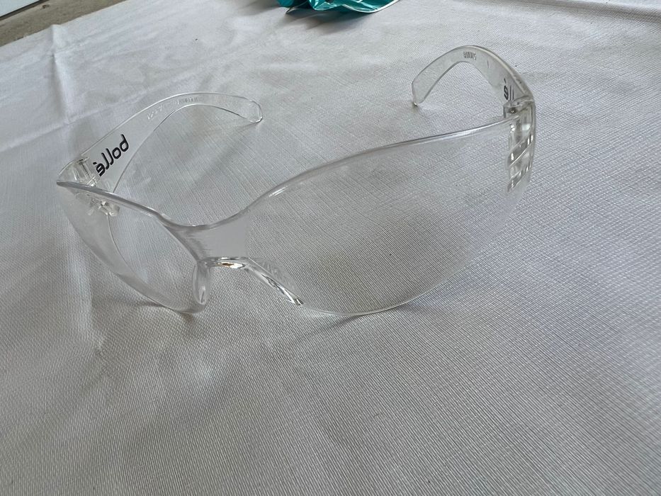 Предпазни очила различни модели