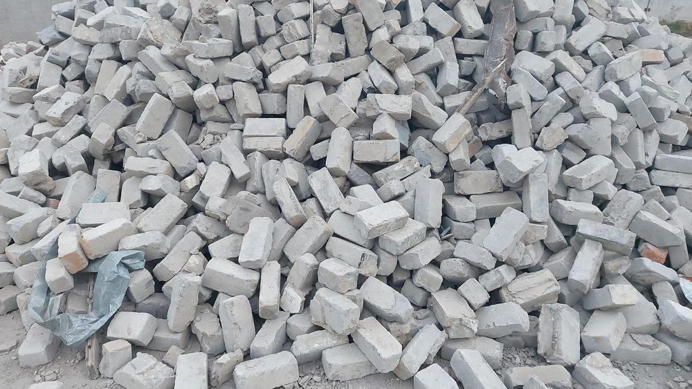 Кирпич силикатный б/у