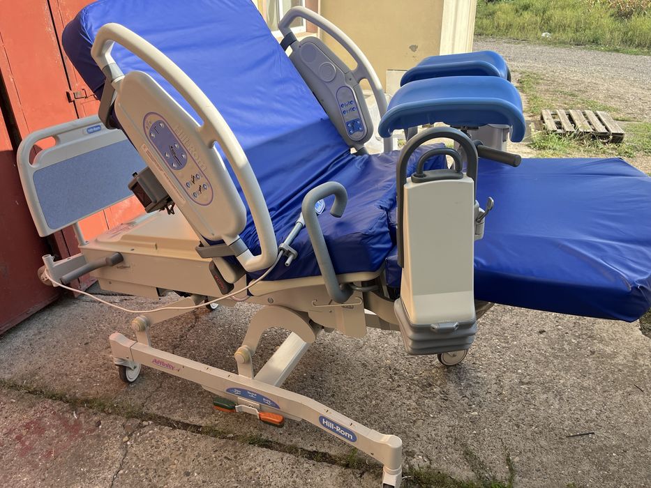 pat de spital electric  HILL-ROM Affinity 4 P3700 Birthing Bed