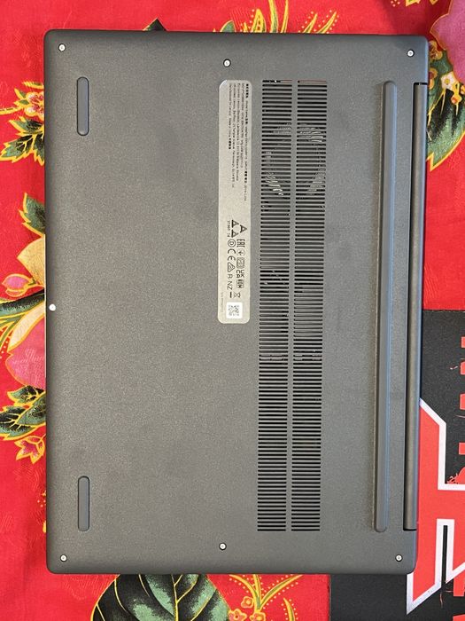 Ноутбук Lenovo IdeaPad Slim3