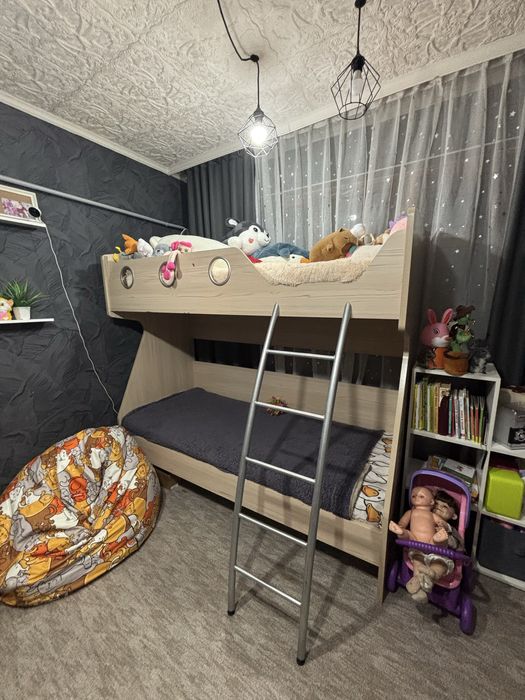 Двух ярусная кровать