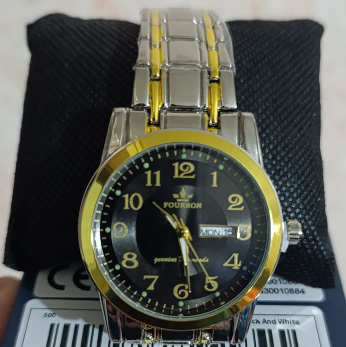 Qora va oq orasida oltin Erkaklar uchun kvarts soati ZAMONAVIY SOATLAR