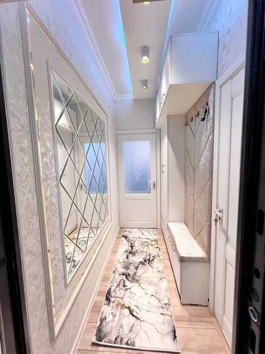 Б3 Сдаётся квартира 3/5/10 на Юнусабадском  ор-р Мега Планет!