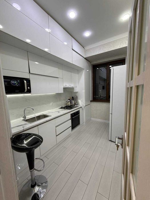 Сдается в аренду 3-х комнатная квартира Шайхантахурском районе