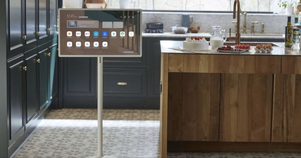 Планшет на колесиках или Led экран