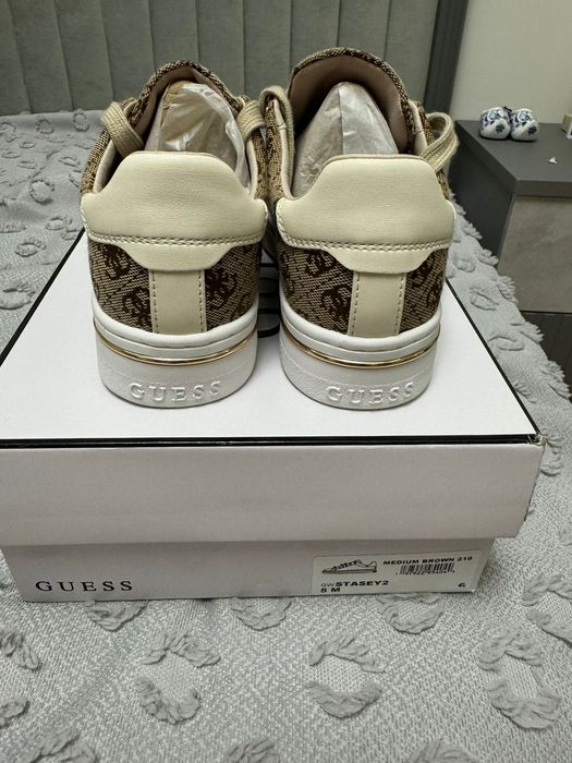 Продам абсолютно новые кеды GUESS