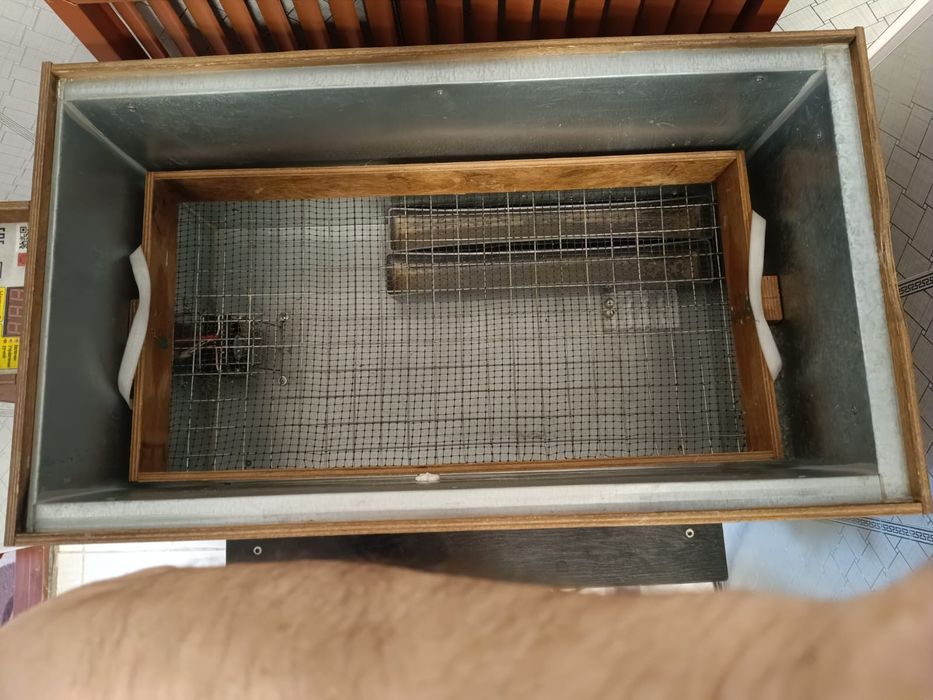 Продам инкубатор