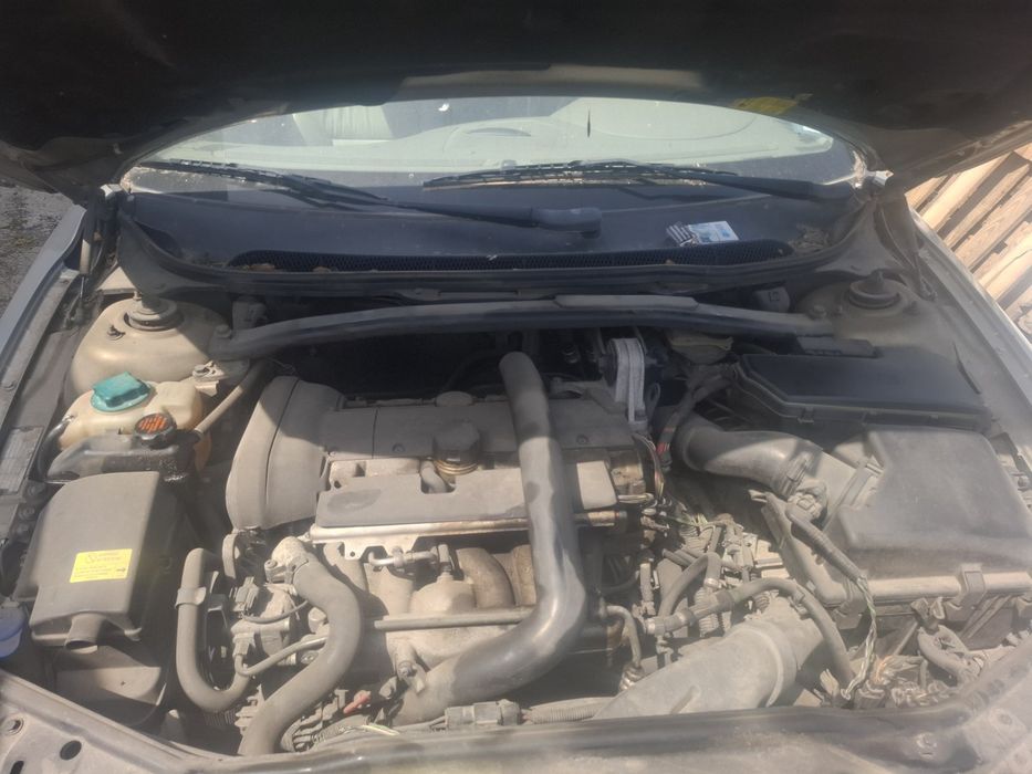 Volvo V 70 AWD  2.4 бензин турбо  4x4 2001 година автоматик