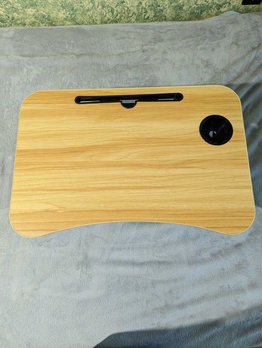 Сгъваема масичка за лаптоп