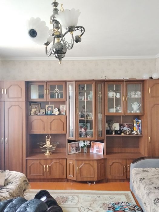 Продается стенка в зал б/у