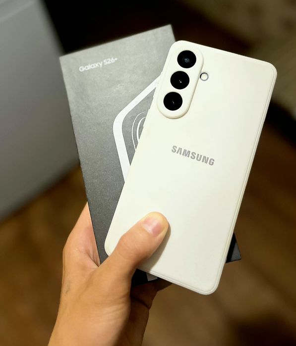 Samsung s26+ на 256гб