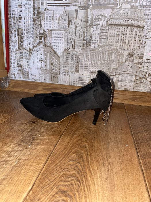 Новые бархатные туфли, размер 39