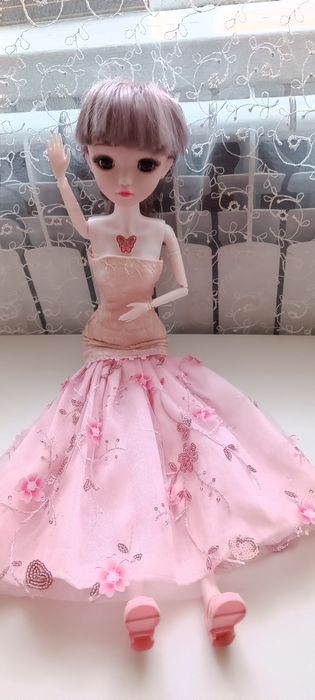 Отдам вещи на девочку, игрушки