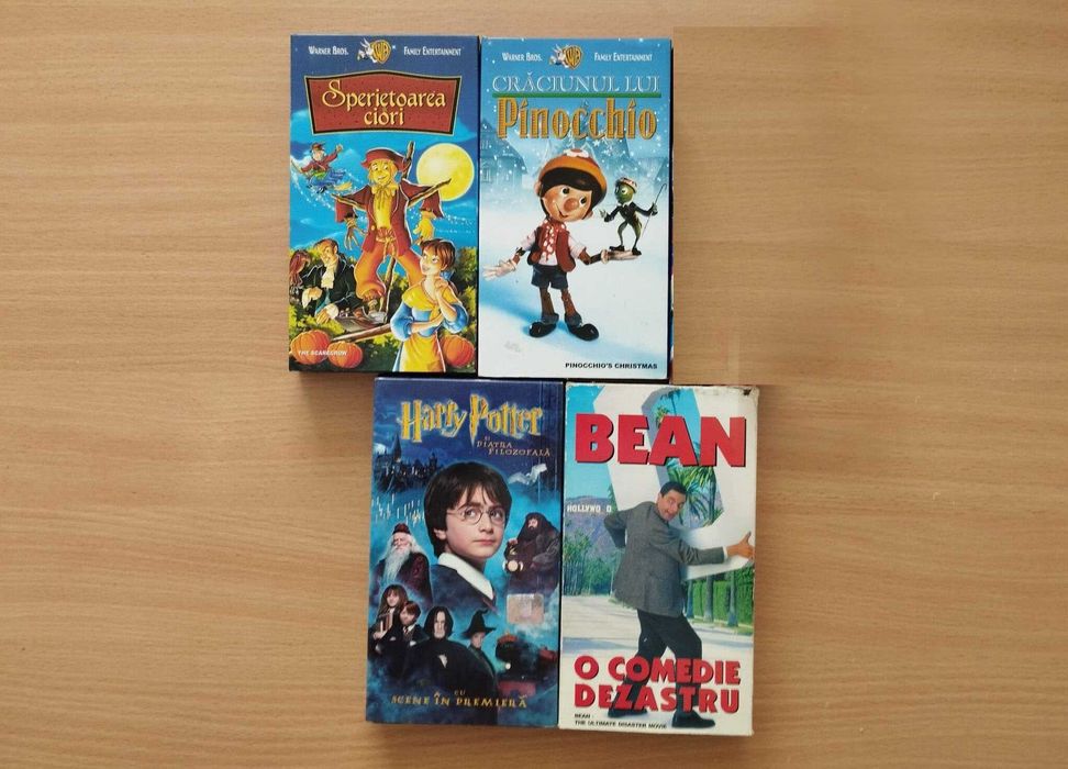 OFERTA 30.06 - Casete VHS, 43 buc, Scooby-Doo Batman Bugs Bunny Tom si Jerry Printesa lebada Uriasul de fier Woody Craiasa zapezii