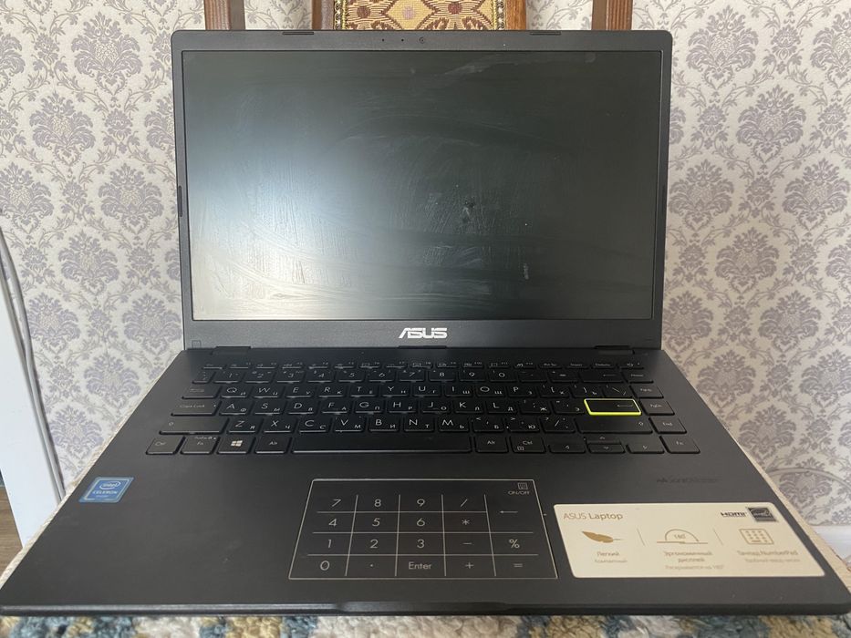 Продам ноутбук Asus laptop