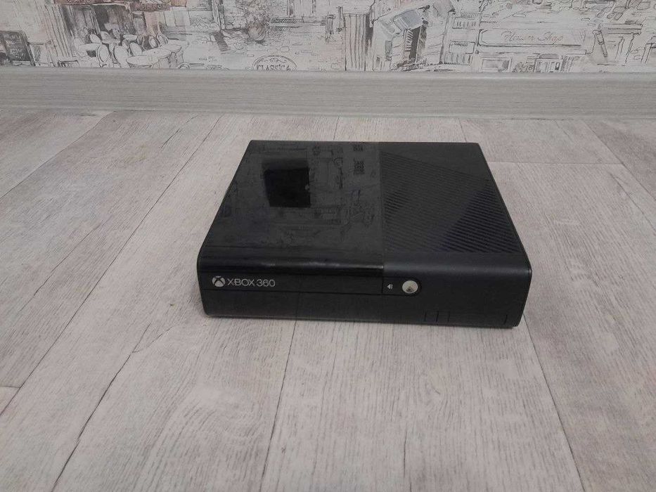 XBOX 360 E прошитый
