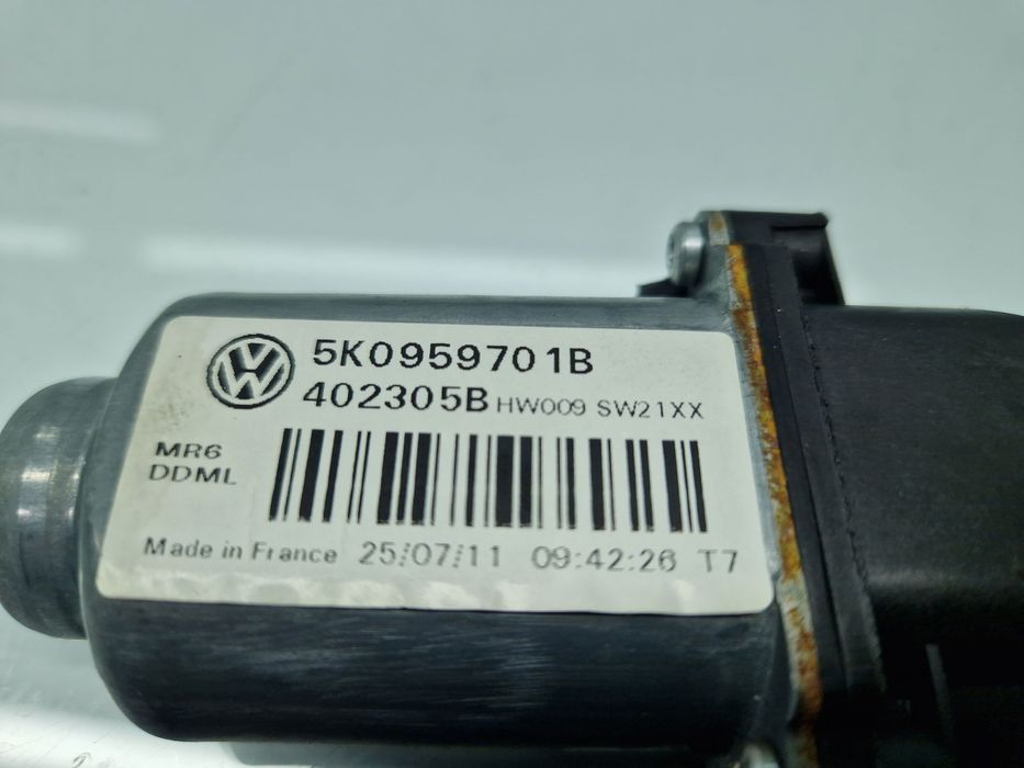 Motoras geam dreapta fata Volkswagen Golf 6 (5K1) [Fabr 2009-2013] 5K0