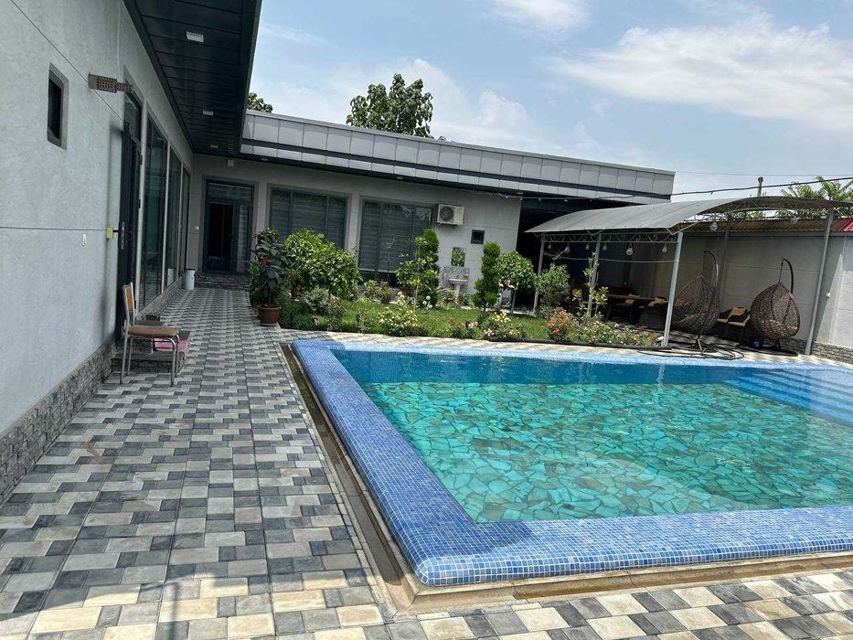 Продаётся дача Юкори Чирчикский р н  посёлок Весна 6 соток