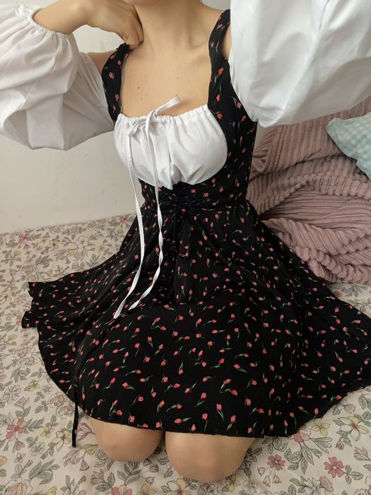 платье б/у в хорошем состоянии