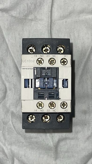 Контактор LC1D32M7
